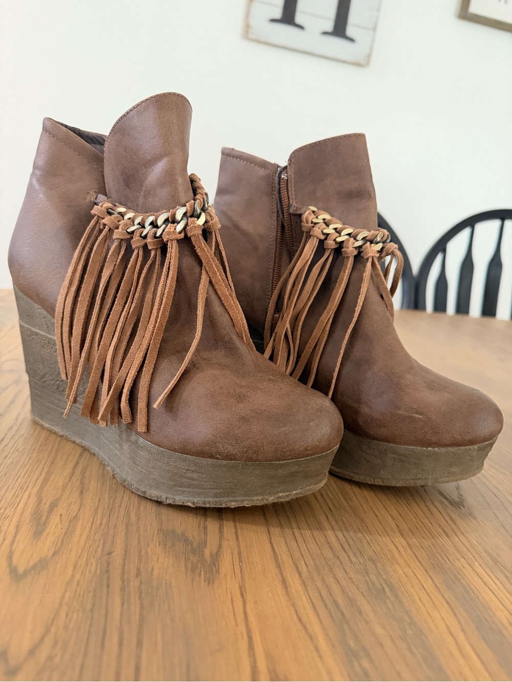 Sbicca Brown Fringe Wedge Ankle Boots